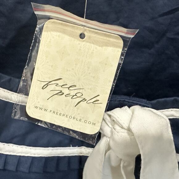 NEW FREE PEOPLE BLUE WHITE SAIL AWAY WITH ME TOP SZ X-Large NWT - Picture 6 of 7